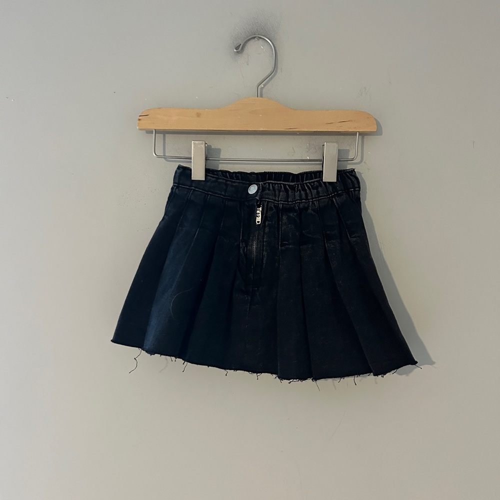 $21 ADD ON zara denim pleated skirt 3Y Old Navy Baby Gap Columbia North Face‎
